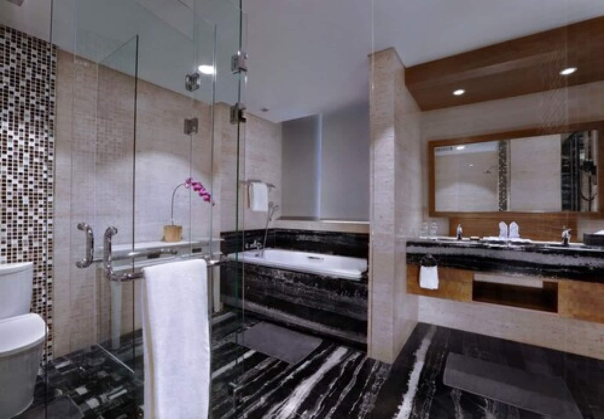 Aston Pasteur Hotel Bandung Buitenkant foto