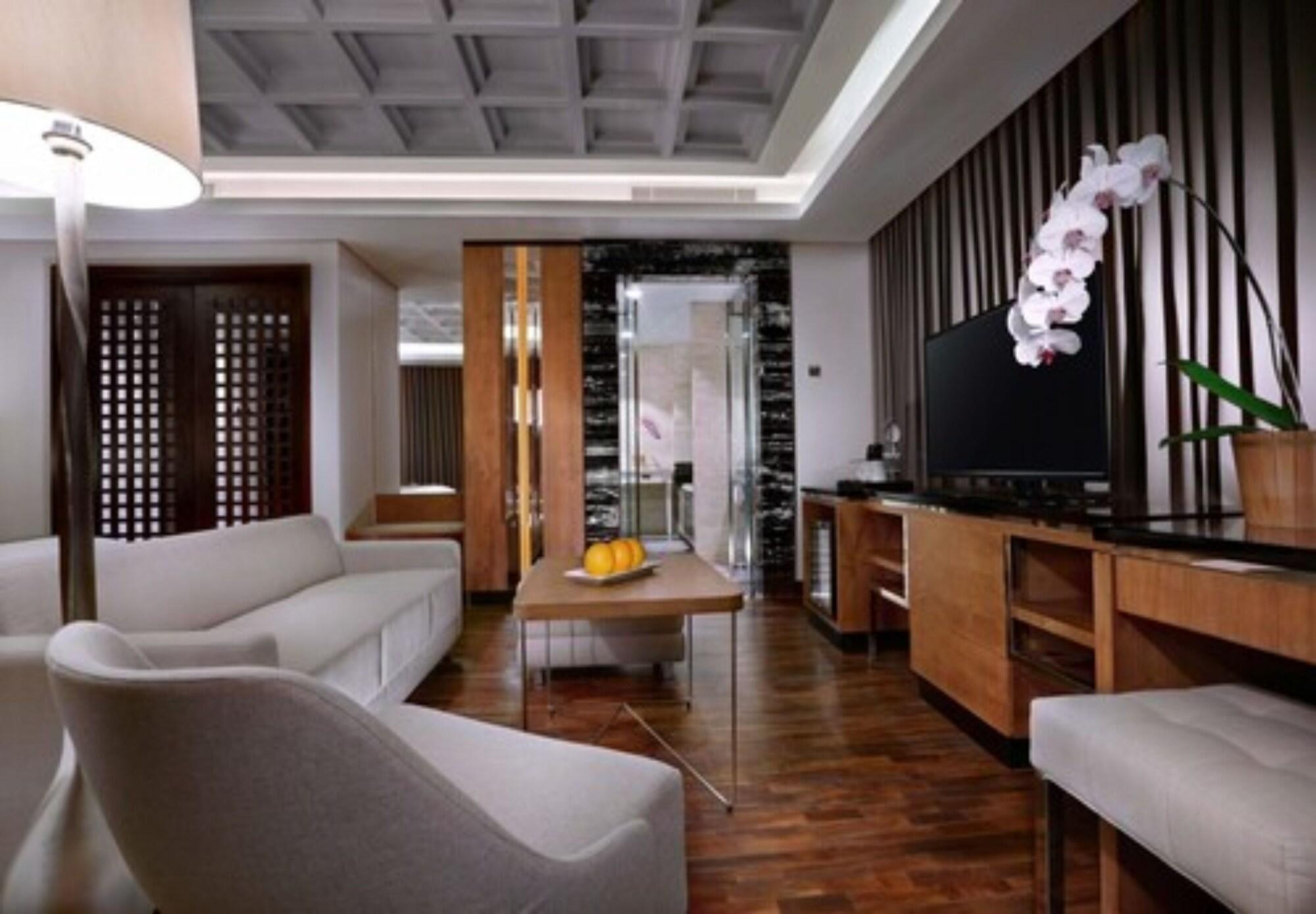 Aston Pasteur Hotel Bandung Buitenkant foto