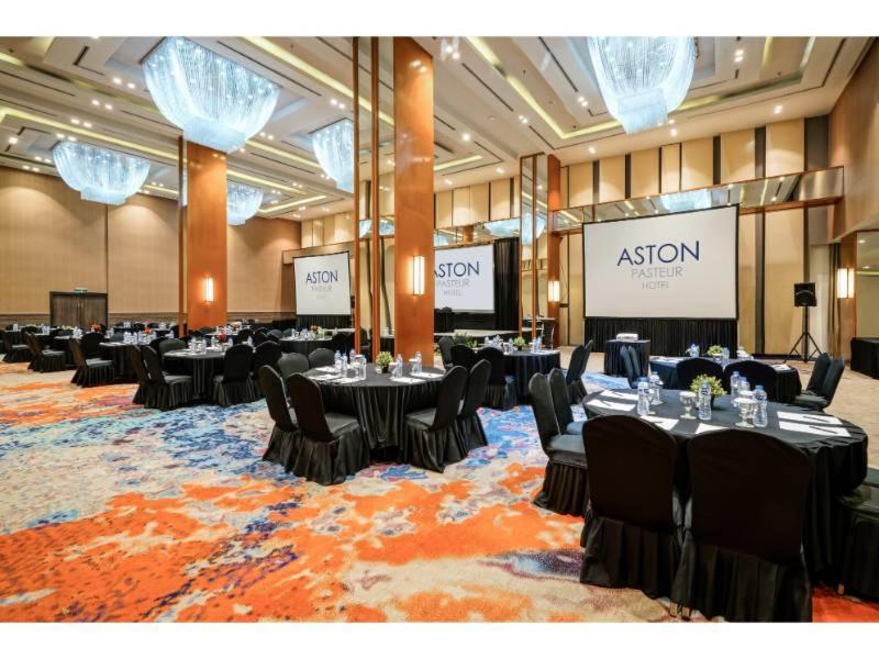 Aston Pasteur Hotel Bandung Buitenkant foto