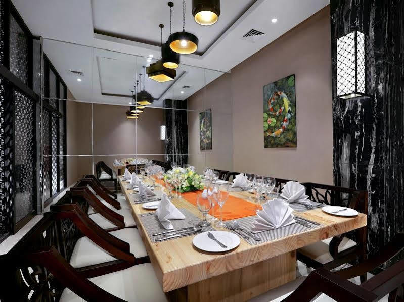Aston Pasteur Hotel Bandung Buitenkant foto
